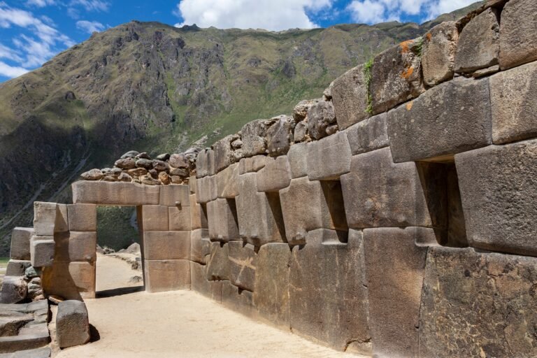 The Advanced Stone-Cutting Techniques of the Incas: Unlocking the Secrets of Ancient Engineering